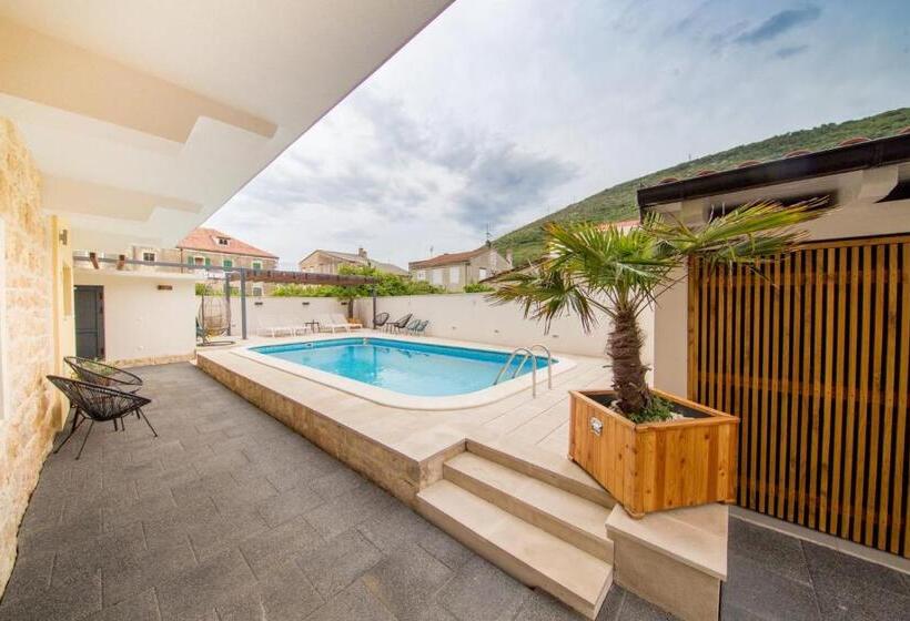 Номер Стандарт, Bella Vista Suites