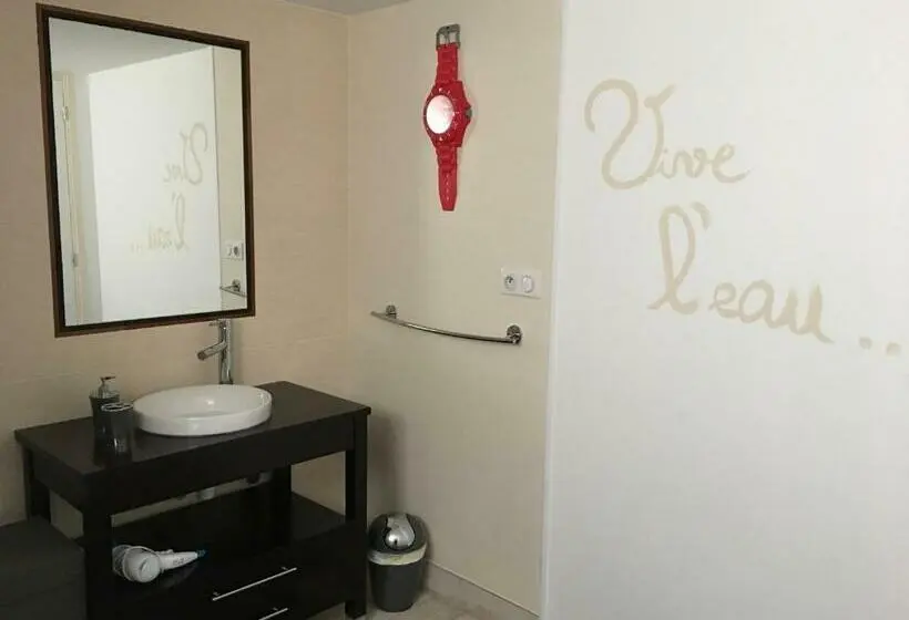 ビジネスルーム, Chambre D Hôtes Le Clos De Rapevache