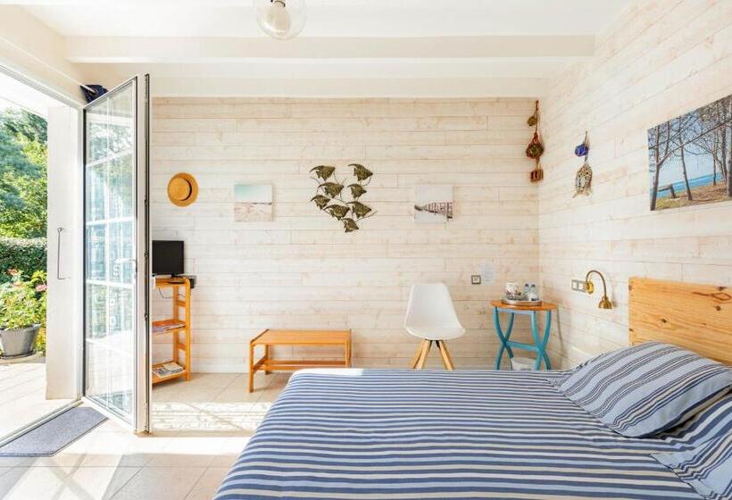 适合残疾人使用的标准间, Au Petit Pédegouaty