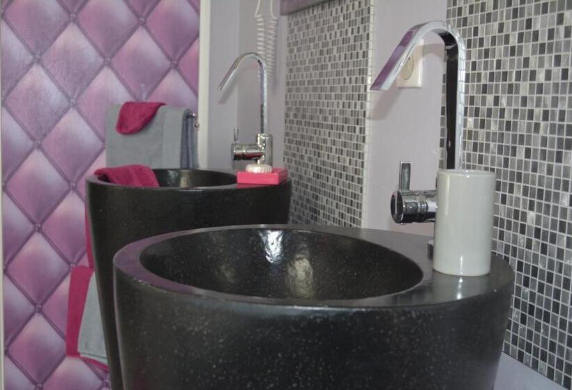 豪华房间, Aux 4 Cornes Chambre D Hotes