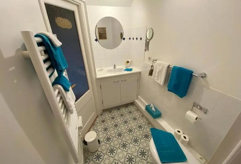 ファミリールーム, Aux 4 Cornes  Chambre D Hotes