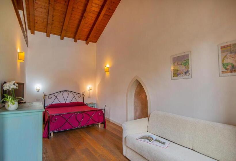 דירת חדר, Ca' Dei Molini