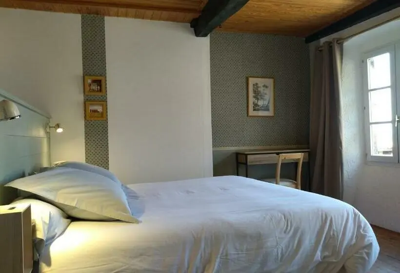 スタンダード4人部屋, Gîte De La Tournelle