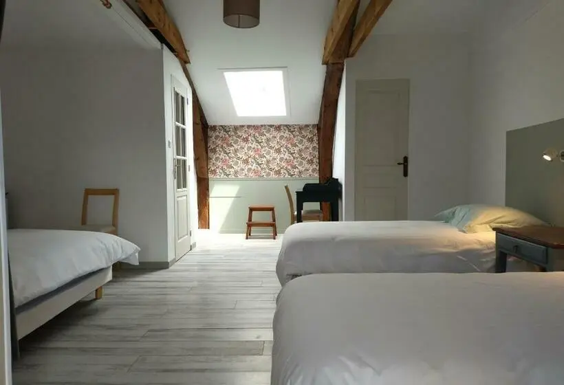 スタンダードトリプルルーム, Gîte De La Tournelle