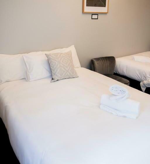 Cameră Triplă Standard cu Baie Comună, Abermain