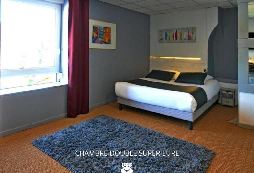 חדר סופריור, L'usine