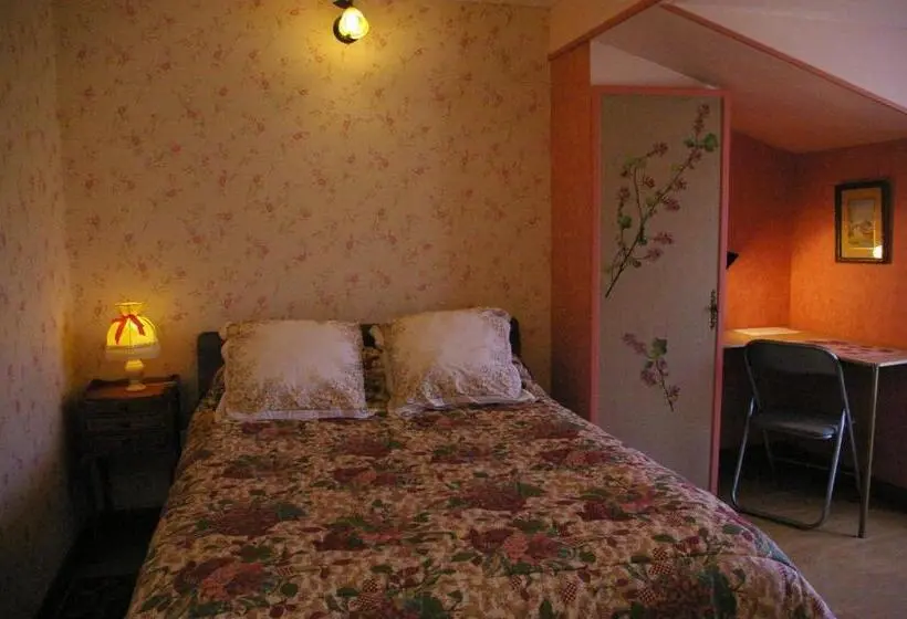 エコノミールーム, Gîte Chez Jo