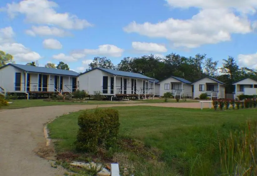 デラックスルーム, Wondai Accommodation Units And Villas