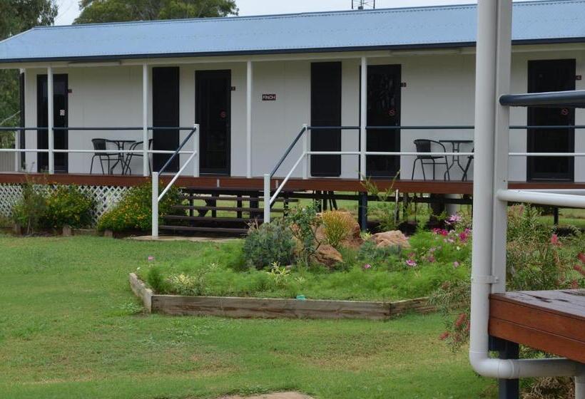 Номер Стандарт Индивидуальный, Wondai Accommodation Units And Villas