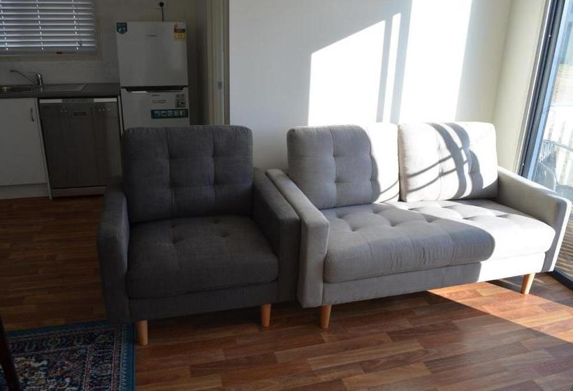 Вилла 2 Спальни, Wondai Accommodation Units And Villas