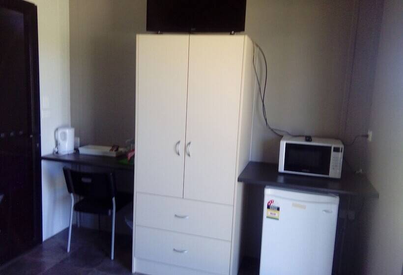 Номер Стандарт Индивидуальный, Wondai Accommodation Units And Villas