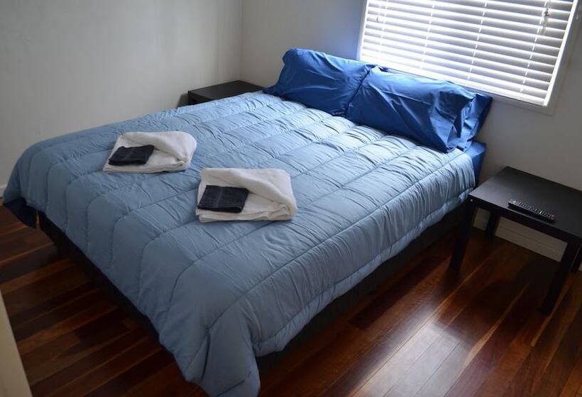 Вилла 3 Спальни, Wondai Accommodation Units And Villas