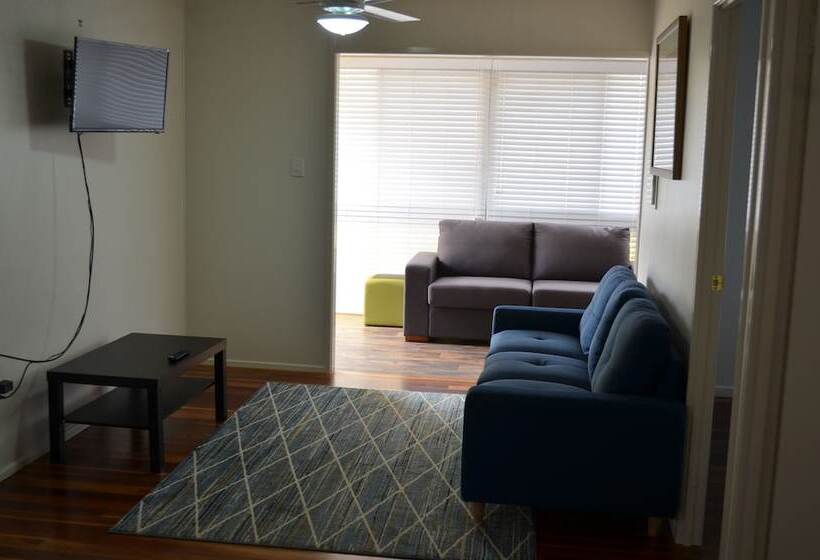 Вилла 3 Спальни, Wondai Accommodation Units And Villas