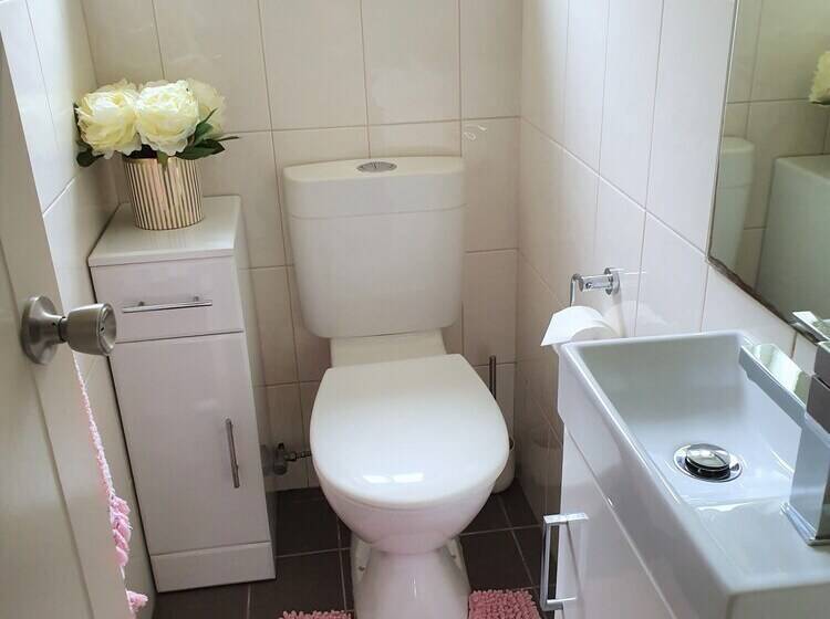 סטודיו דלוקס, Bed And Breakfast