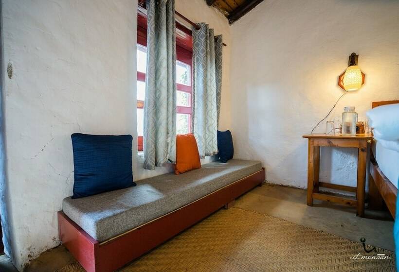 침실 2개 아파트, Itmenaan Estate