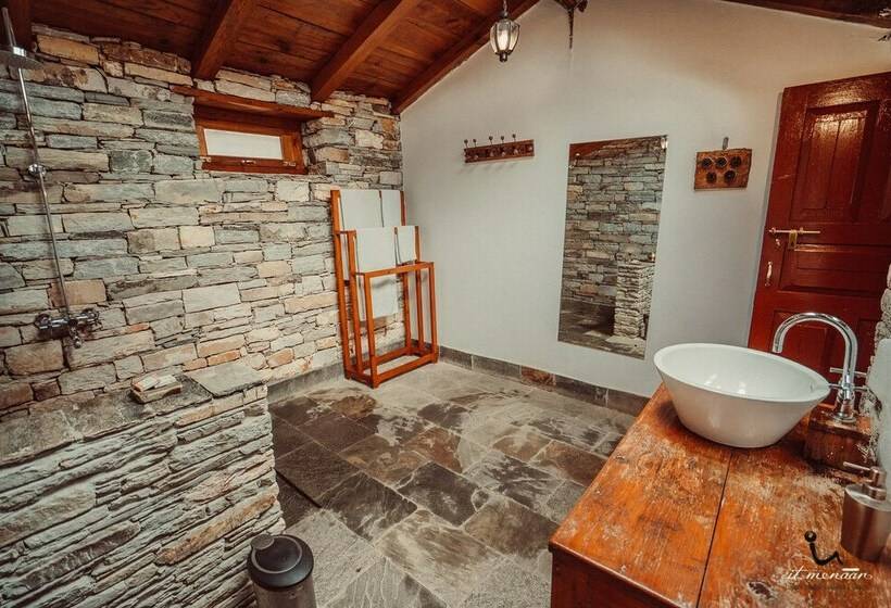 침실 2개 아파트, Itmenaan Estate