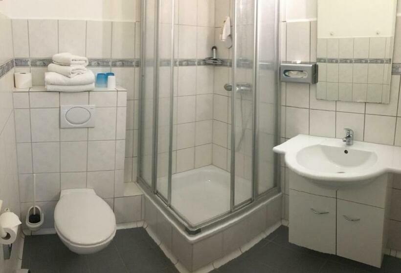 トリプルクラシックルーム, Schloß Altenhausen