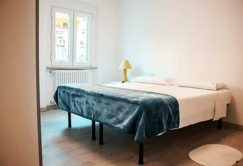 اتاق لوکس, Affittacamere Torresi 2