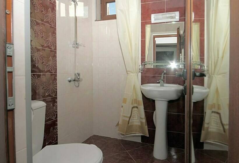 غرفة إقتصادية, Yan Bibiyan Guest House