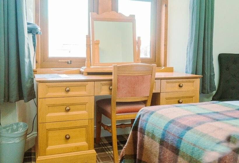 חדר סטנדרט, West End