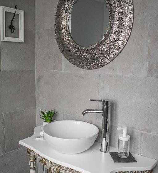 스탠다드 룸, Estação Real