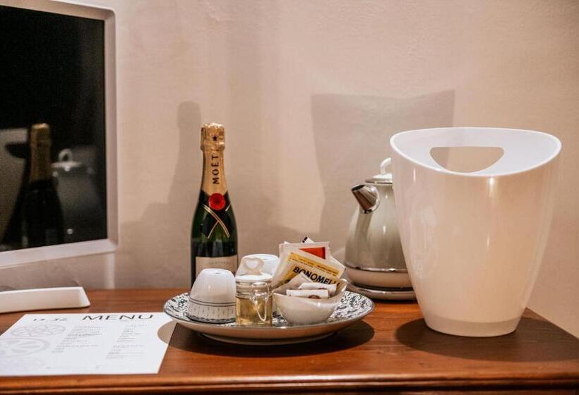 חדר דלוקס, 19.52 Matera