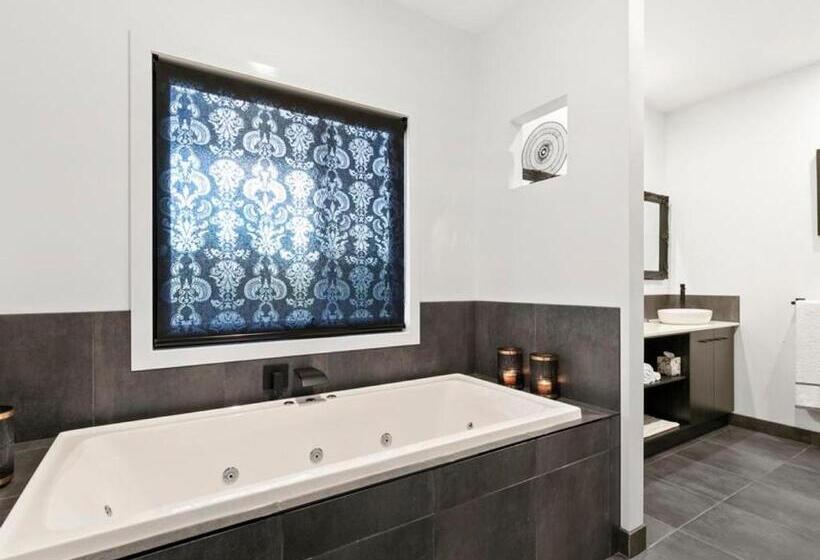 חדר דלוקס עם מיטת קינג, Campania Spa Suite 3