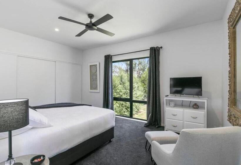 חדר דלוקס עם מיטת קינג, Campania Spa Suite 3