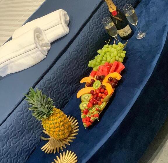 חדר סטנדרט עם מיטת קינג, Elite