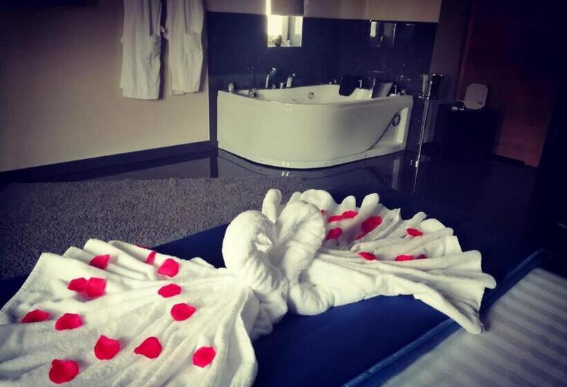 חדר סטנדרט עם מיטת קינג, Elite