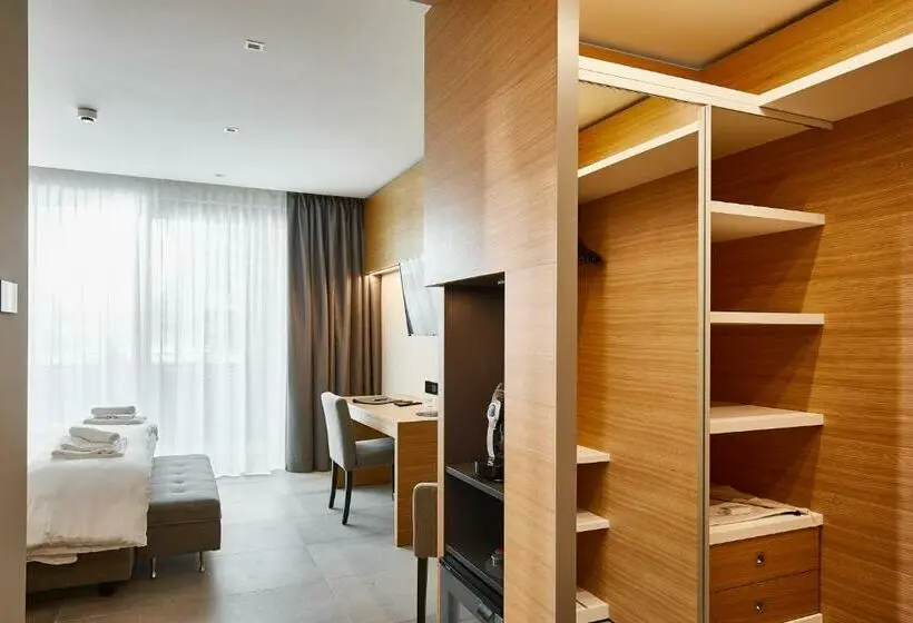 Quarto deluxe, Nodo