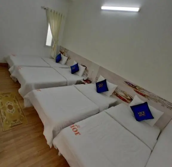 اتاق لوکس خانوادگی, Onhotel Nice Buôn Ma Thuột