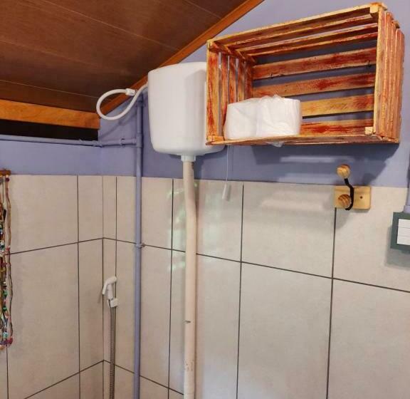 Трехместный Номер Стандарт Вид на Сад, Suítes Casinha Do Alto Da Bocaina