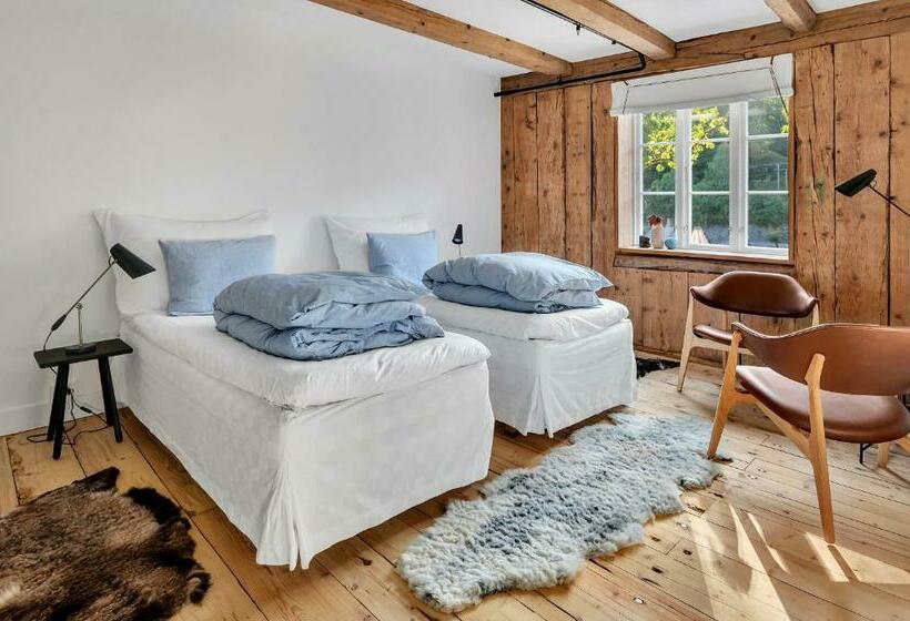 Deluxe room with river view, Boen Gård