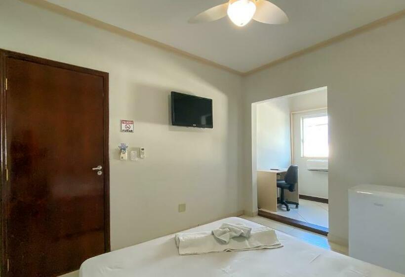 غرفة قياسية فردية, Center Plaza