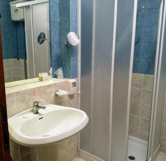 Chambre Triple Standard, Montebello Park