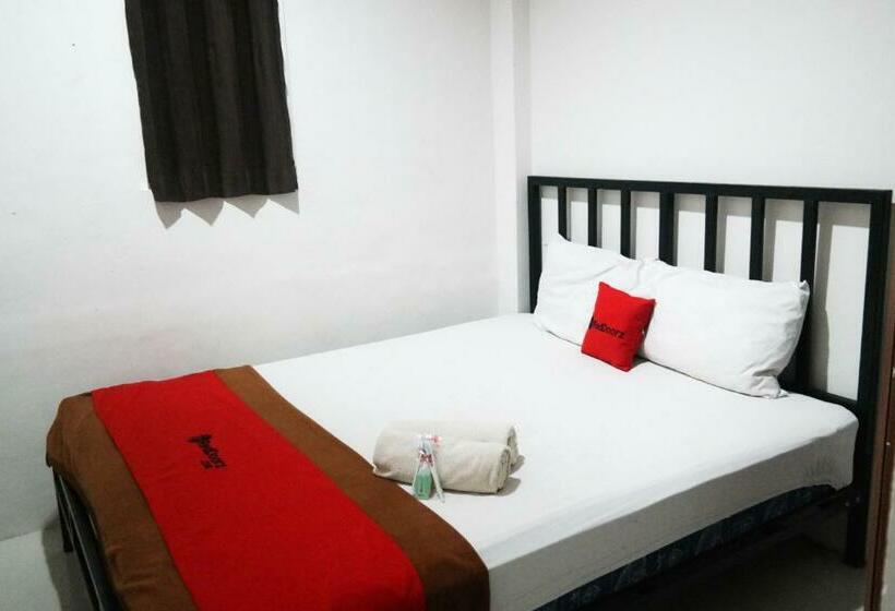 标准间, Reddoorz At Jalan Somba Opu Losari