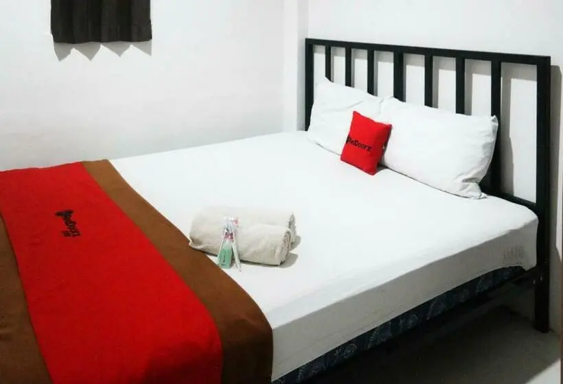 スタンダードルーム, Reddoorz At Jalan Somba Opu Losari