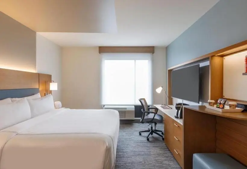 身障者適用キングサイズベッドルーム, Staybridge Suites Rochester Mayo Clinic Area, An Ihg