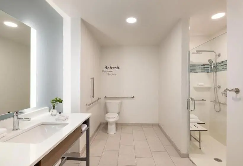 身障者適用スタンダードルーム, Staybridge Suites Rochester Mayo Clinic Area, An Ihg