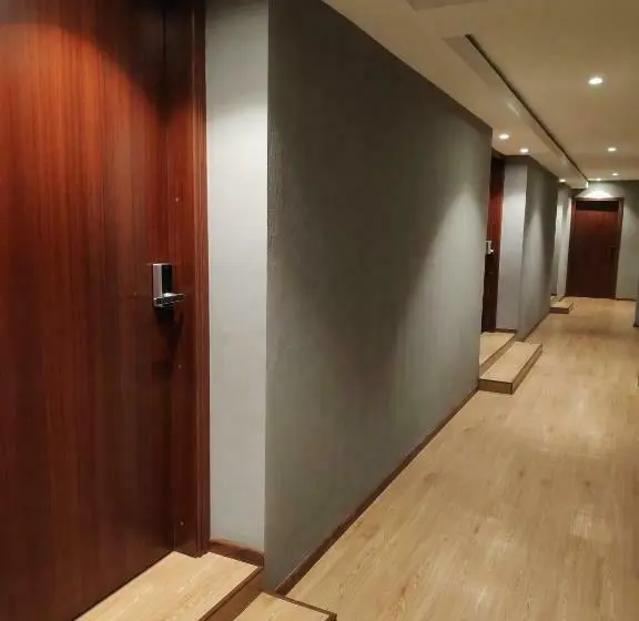 اتاق استاندارد, Ez Suites