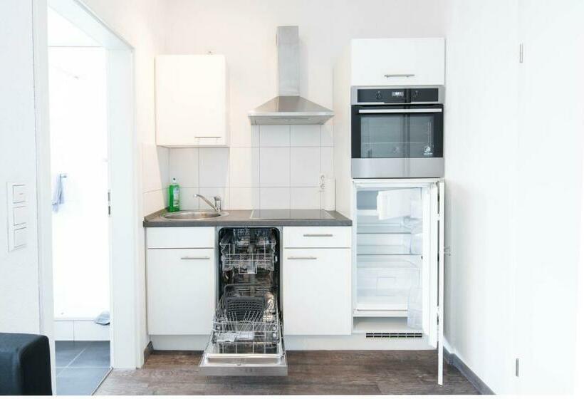 스탠다드 스튜디오, Apartmenthaus Aalen