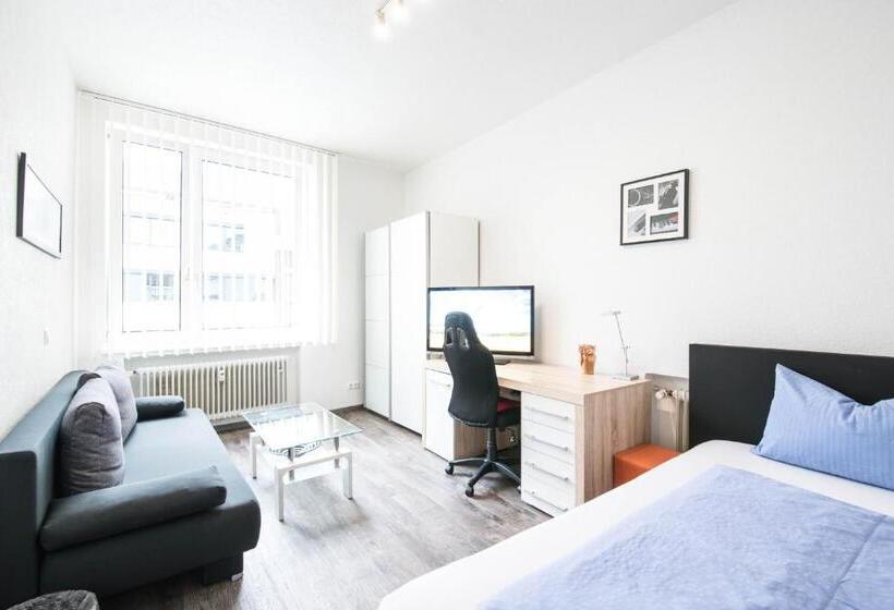 스탠다드 스튜디오, Apartmenthaus Aalen