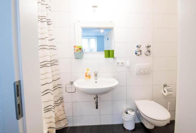 스탠다드 스튜디오, Apartmenthaus Aalen