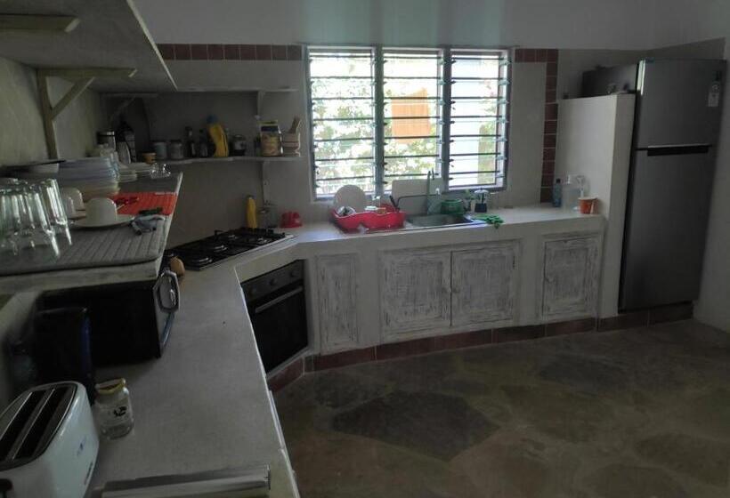 سوییت, Kimya House, Watamu