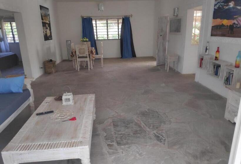 خانه 1 خوابه, Kimya House, Watamu