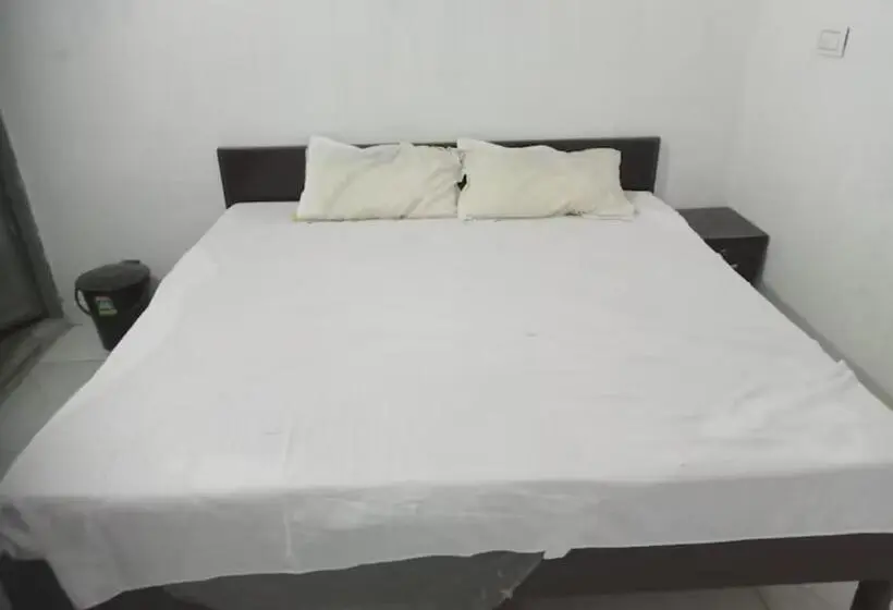 Camera Standard, Goroomgo Swapnodeep Residency Digha