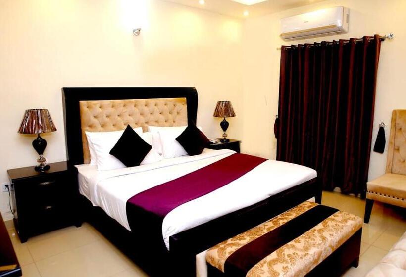 اتاق لوکس, Noor Plaza