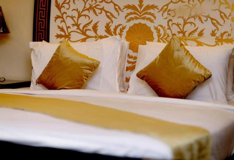 اتاق سوپریور, Noor Plaza