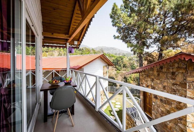 Family Room, The Nature S Green Resort, Bhimtal, Nainital